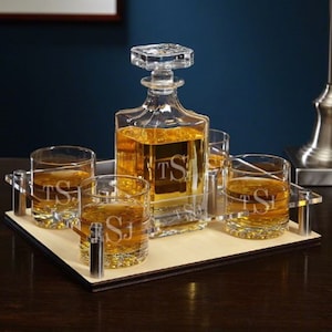 Custom Decanter Set with Tray - Engraved Whiskey Decanter with Tray, Whiskey Glasses and Decanter Tray,  Whiskey Gifts, Whiskey Lovers
