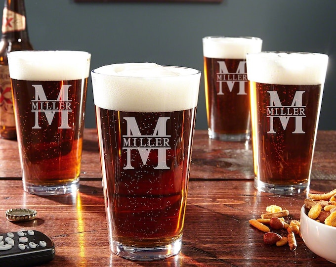 Engraved Pint Glass Set – Custom Beer Glasses, Beer Lover Gift