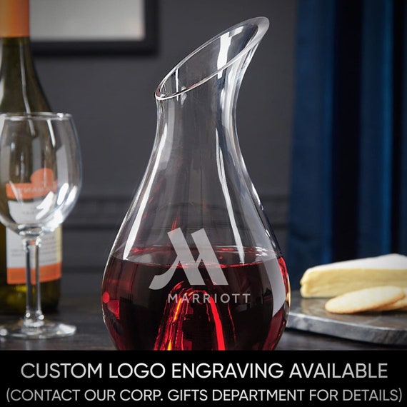 HomeWetBar Oakmont Personalized Wine Decanter