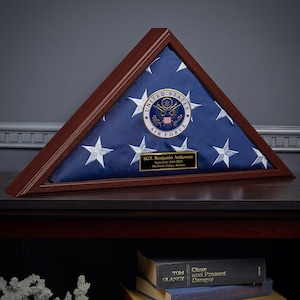 Clear Plastic Triangle Case for Casket Flag Display and Storage with Zipper Clear Plastic Triangle Case for Casket Flag Display and Storage with Zipper