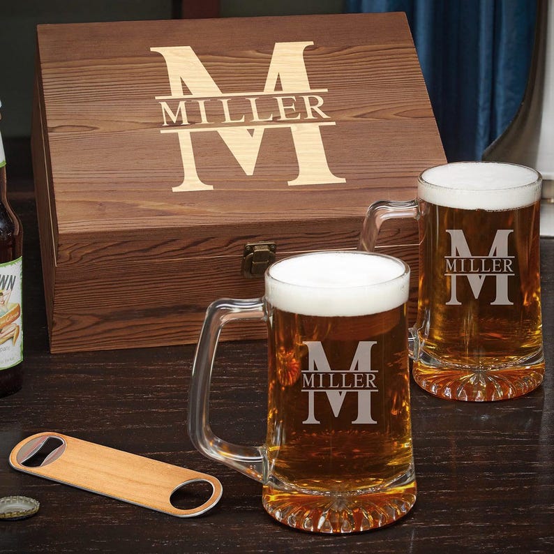Personalized wooden box with two engraved beer glasses and a bottle opener.