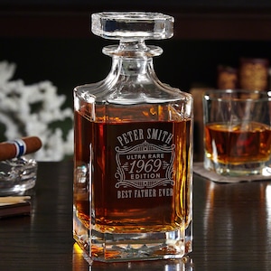 Engraved Whiskey Decanter Set - Liquor Decanter, Whiskey Glasses, Whiskey Gift Set, Wedding Gift, Groomsmen Gift, Best Man Gift for Him
