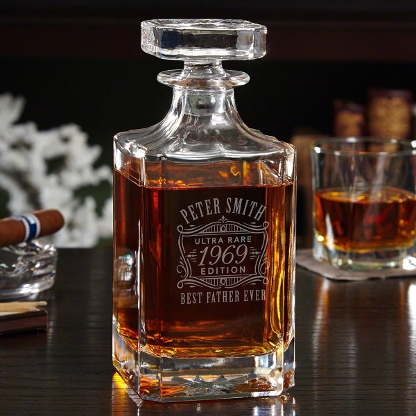 Engraved Whiskey Decanter - Gift for Whiskey Lovers, Personalized Whiskey Decanter, Father's Day Gift Idea