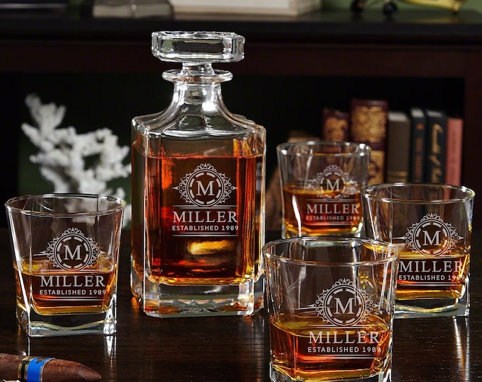 Engraved Bourbon Decanter Set – Personalized Whiskey Glasses, Retirement Gift