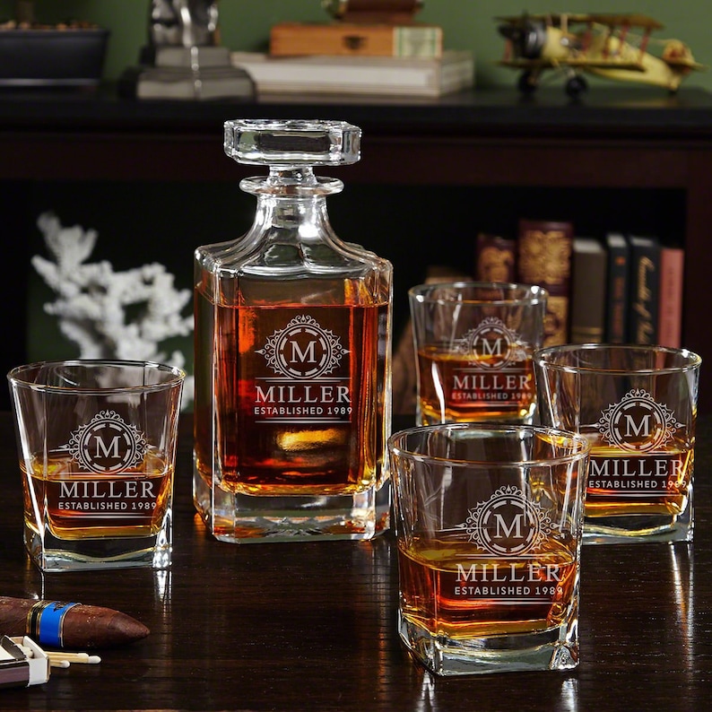 Engraved Bourbon Decanter Set with Bourbon Glasses - Glass and Decanter, Retirement Gift, Graduation Gift, Groomsmen Gift for Him