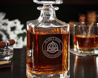 Personalized Whiskey Decanter Gift for Dentists - Dental School Graduation Gift, Retirements, Future Dentist Gifts for Men