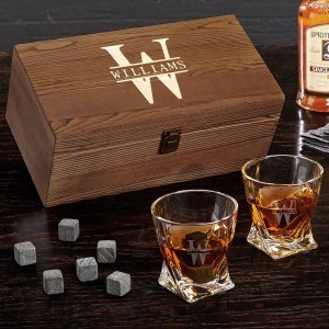 Personalized Whiskey Glasses Set - Engraved Old Fashioned Glasses , Whiskey Stones Set, Retirement Gift for Men, Twist Etched Gift Box Set *