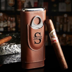 Estuche de viaje de cuero personalizado para puros – Soporte portátil para puros con forro de cedro, humidor personalizado, regalo para hombres, padrinos de boda y bodas.