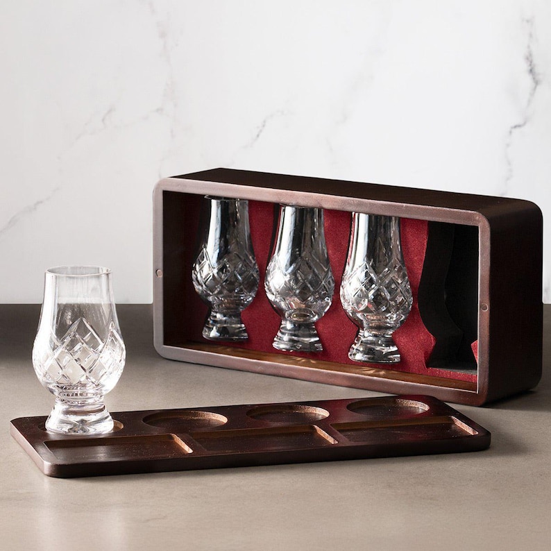 Stanton Cut Glencairn Crystal Glasses With Travel Whiskey Tasting Set