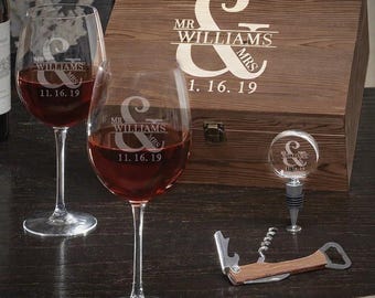Etched Wine Glass Gift Box Set with Engraved Wine Stopper - Custom Glassware for Wine Lovers, Anniversary Wine Gift Set