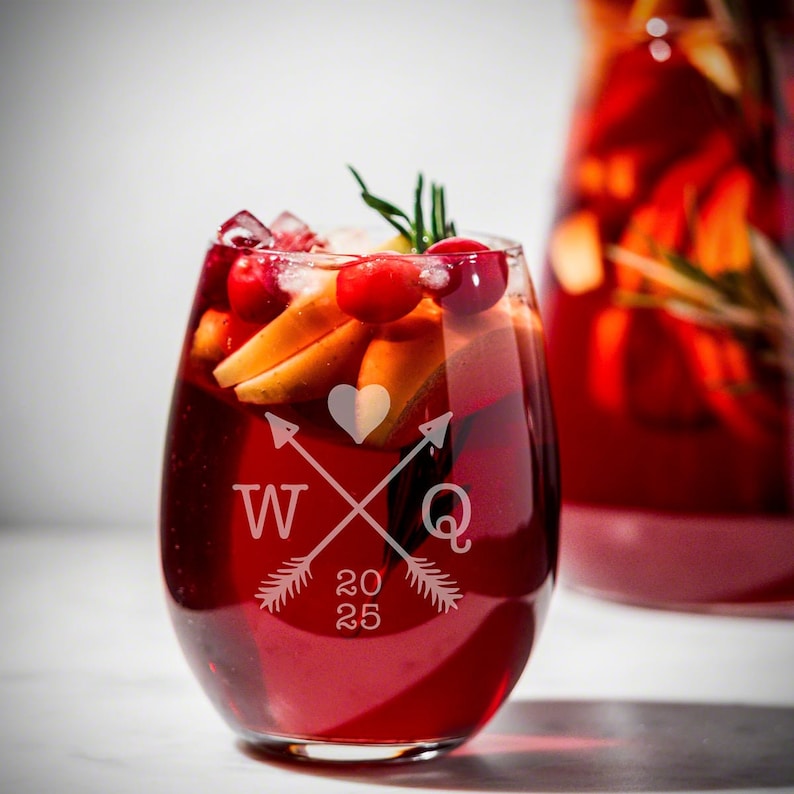 HomeWetBar Engraved Wine Decanter Set With Stemless Wine Glasses - Personalized Wine Carafe Set