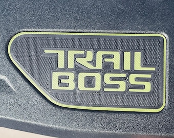 Cubiertas de bolsillo para estacas Silverado Sierra 2019-2026, color dual, verde TRAIL BOSS