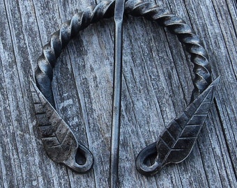 Hand Forged Medieval Twisted Black Steel Brooch Pennanular Cloak Pin
