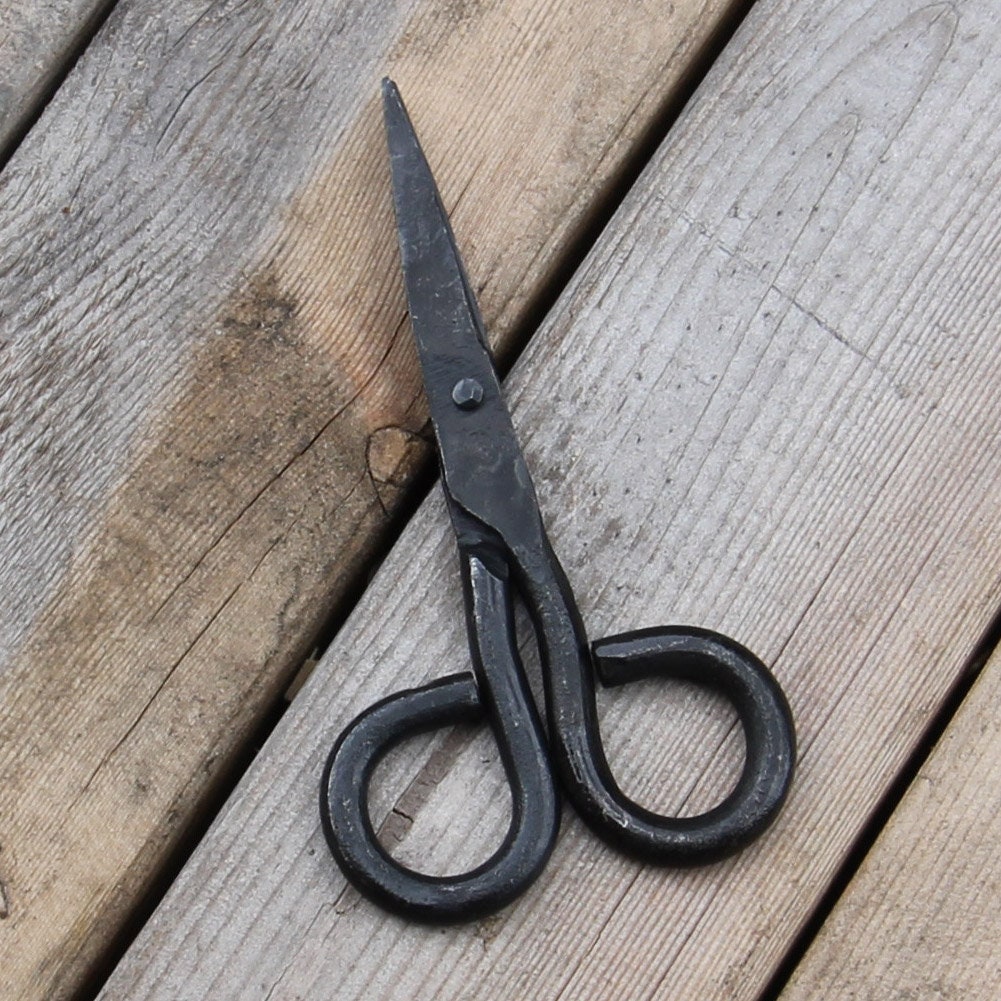 Medieval Accessory Antique Hand Forged Iron Scissors - MedieWorld