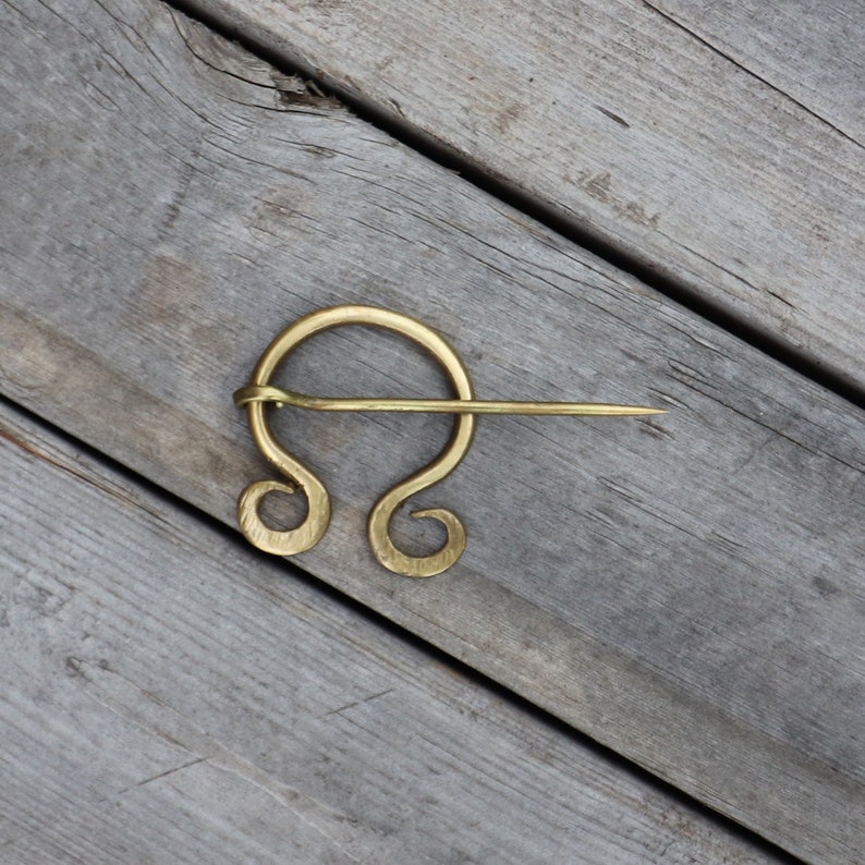 Hand Forged Penannular Brooch 100% Pure Brass Elegant Medieval Renaissance Inspired Celtic Cloak Pin image 7