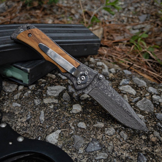 Resonance Small Everyday Carry Pocket Knife – Drop Point Simulated Damascus Frame Lock Folding Pocket Knife w/ Lanyard Hole & Belt Clip