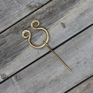 Hand Forged Penannular Brooch 100% Pure Brass Elegant Medieval Renaissance Inspired Celtic Cloak Pin image 8