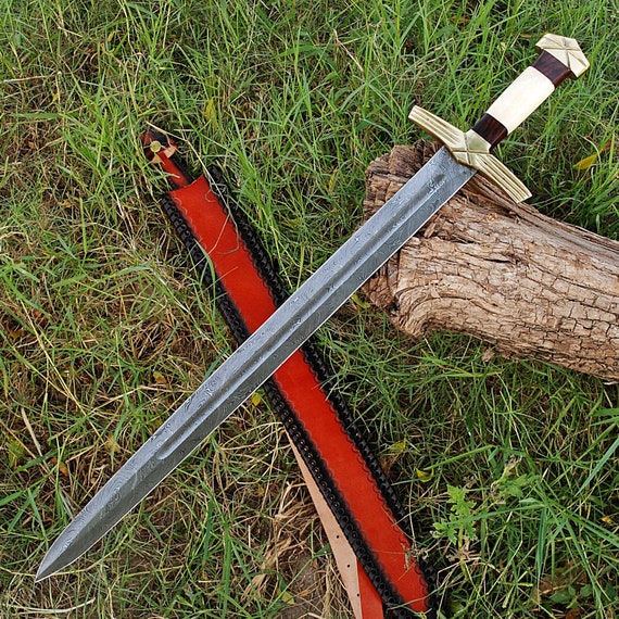 Formidable Viking Ruler Pattern Welded Damascus Steel Sword Etsy