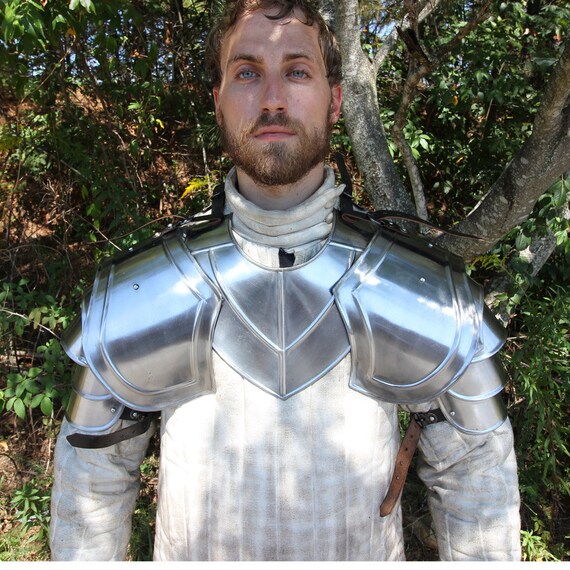 Knights Templar Shoulder Armor
