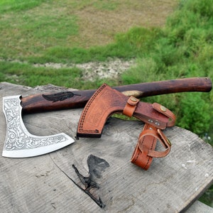 Espada pirata de madera de bucanero español/réplica de madera de haya al  vapor, disfraz de machete, espada de juego con diseño pirata grabado -   México