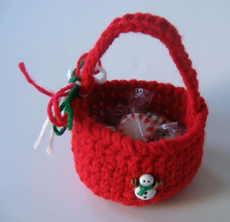 Crocheted Red Christmas Basket for Candy, Small, Decorative, 3.5x5