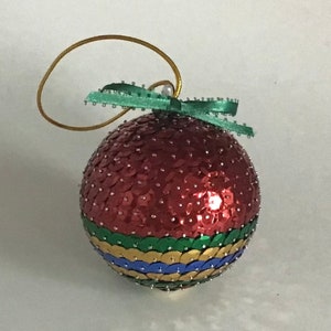 2cm Craft Styrofoam Ball DIY Foam Balls for Wedding Decoration Holiday  Party Christmas Ornament - China Foam Balls and Styrofoam Ball price