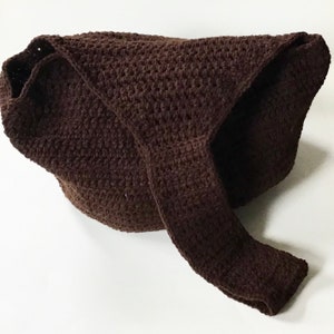 Braune Hobo Tasche mit Langen Riemen, Gehäkelte Umhängetasche, Handgemachte Umhängetasche