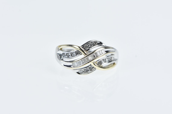 14K Wavy Criss Cross Layered Diamond Band Ring Si… - image 1