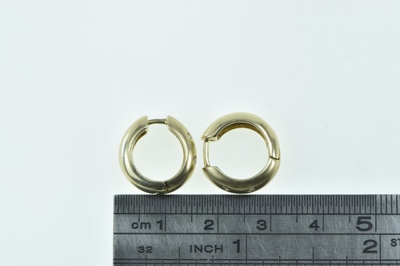 14K 15.1mm Diamond Inset Vintage Hoop Earrings Ye… - image 4