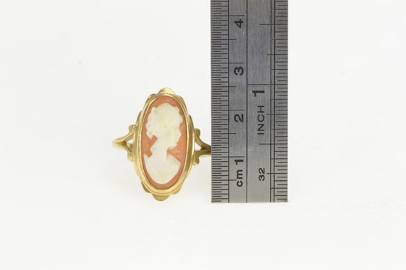 14K Oval Carved Shell Cameo Statement Ring Size 9… - image 4