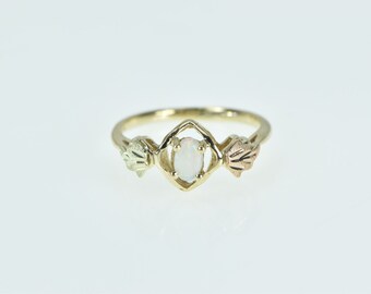 10K Oval Opal Black Hills Leaf Vintage Ring Size 5 Yellow Gold