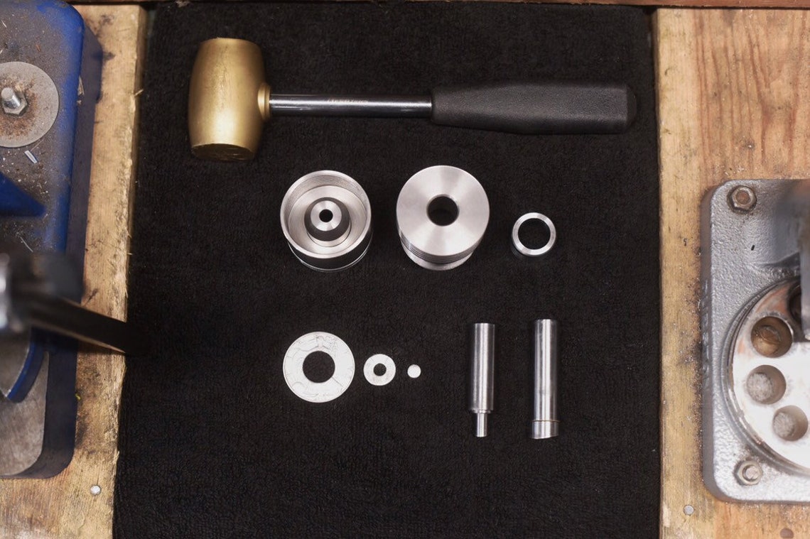 Self centre Coin Punch Tool c/w 5 hardened punches Etsy