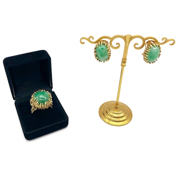 bague et boucles d’oreilles parure or jaune 18 kt et Jade naturelle