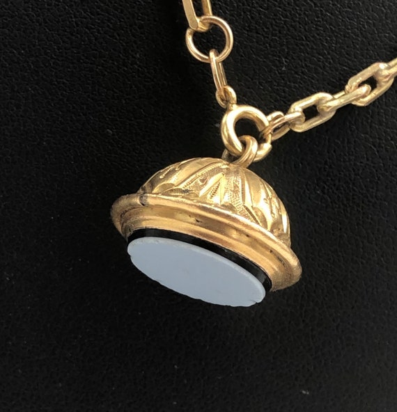 Pendentif Ancien En Forme De Sceau / Cachet - Occasion, Bon état, Sans Marque
