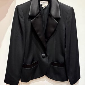 Yves Saint Laurent, vintage black jacket, Size medium/large