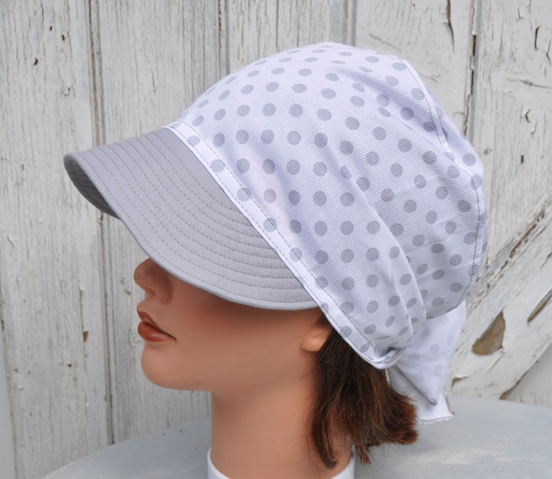 Casquette bandana préformé été en coton blanc à pois gris à visière gris uni pour femme taille unique image 3