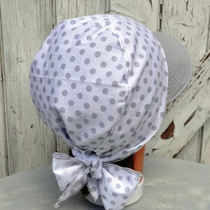 Casquette bandana préformé été en coton blanc à pois gris à visière gris uni pour femme taille unique image 5