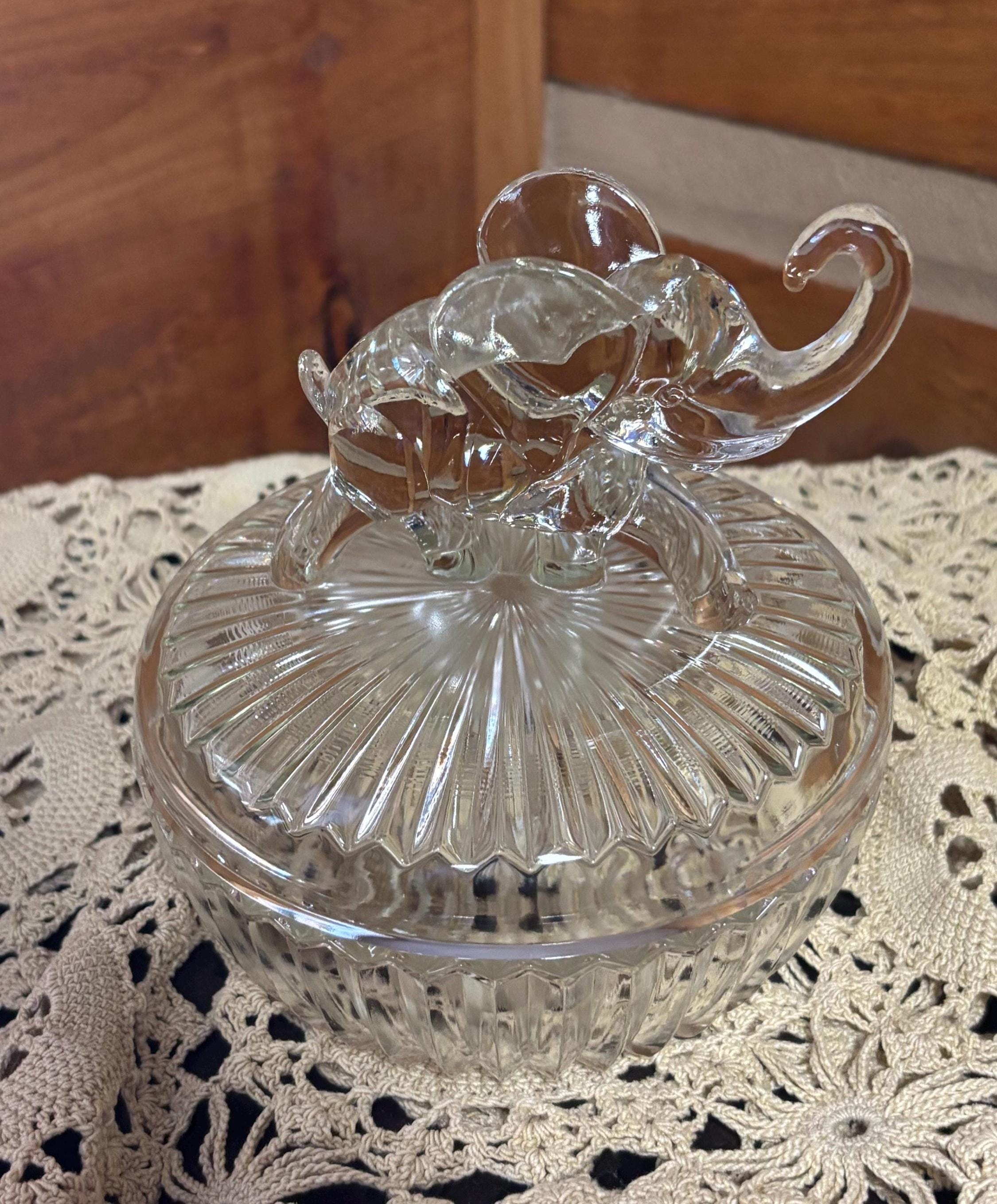 ライオンのディッシュ Lion Candy Dish Clear - Etsy