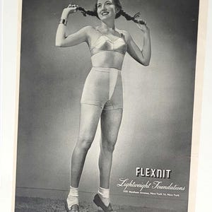 1946 FLEXNIT Lingerie Bra Girdle Ad Harpers Bazaar Vintage Print Advertisement