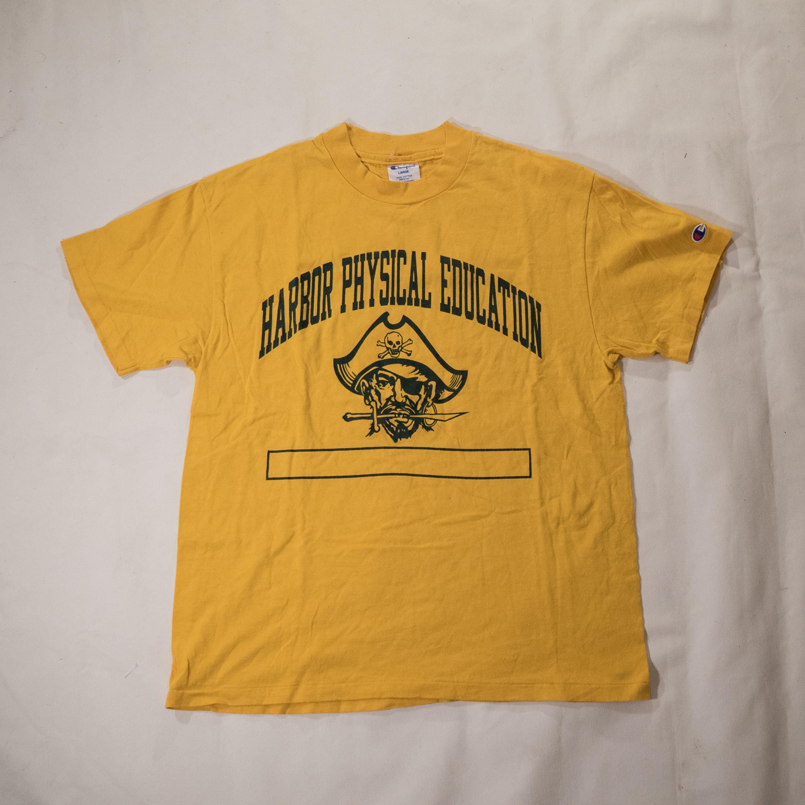 Vintage Champion T-shirt Harbor Physical Education Made in Vintage Champion T-shirt Harbor Physical Education Made in