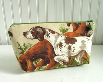 Hunting Season - 1960s Vintage Waverly Fabric Zip Top Makeup Bag, Purse Organizer