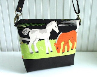 Horseplay - 1940s Vintage Barkcloth and Cork Fabric Zip Top Crossbody Shoulder Bag