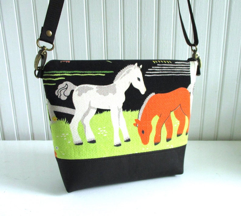 Horseplay 1940s Vintage Barkcloth and Cork Fabric Zip Top Crossbody Shoulder Bag image 1