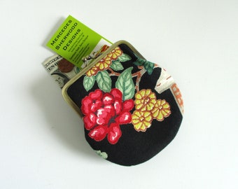 Dahlia Temple - 1940s Vintage Barkcloth Fabric 4" Antique Brass Kisslock Frame Coin Purse