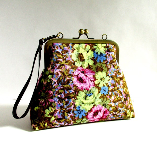 Trellis Flowers - 1960s Vintage Broadcloth Fabric 6" Antique Brass Kisslock Frame Wristlet, Crossbody Shoulder Bag