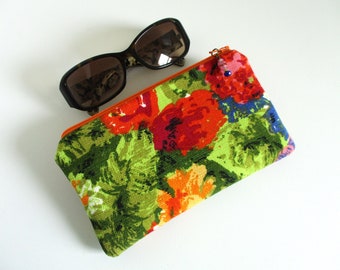 Splendid Summer - 1960s Vintage Fabric Zip Top Soft Eyeglass Case - Purse Organizer