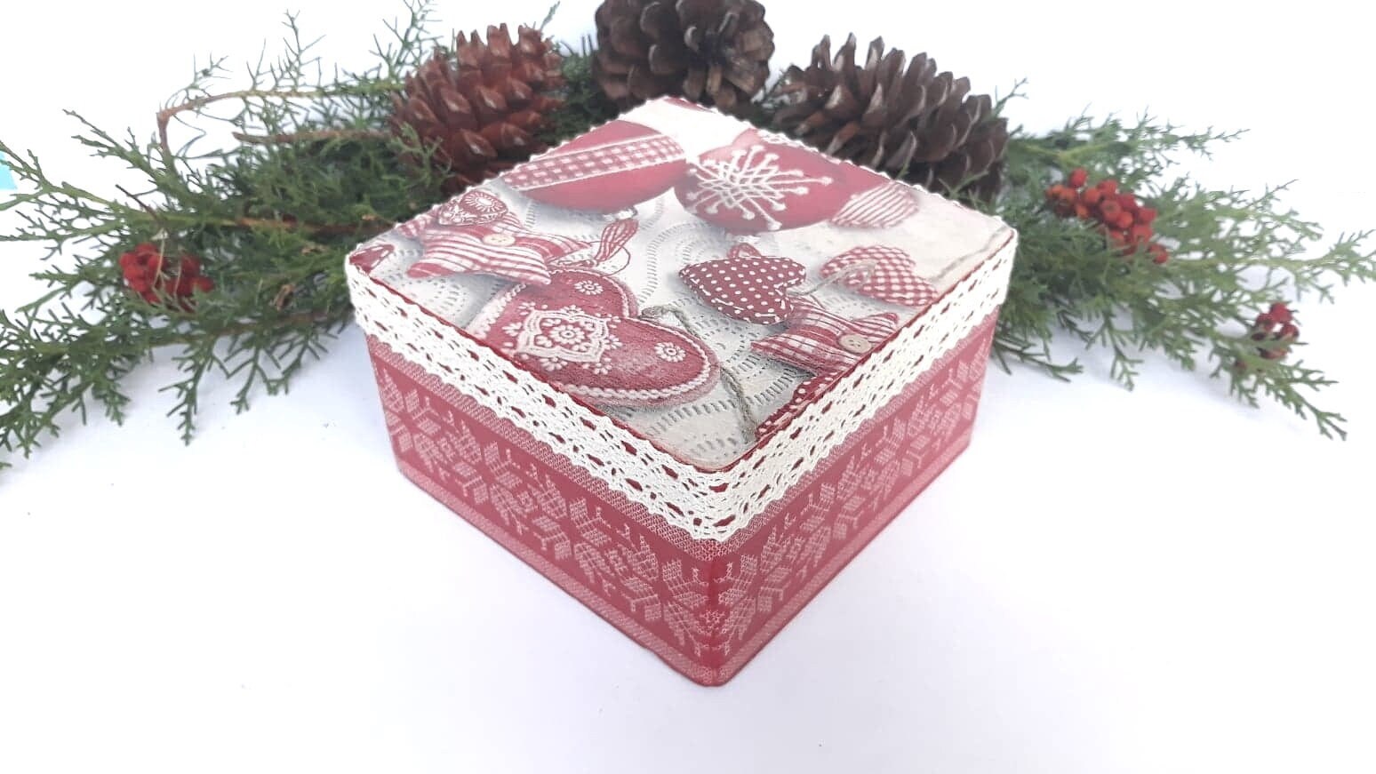 Christmas Trinket Box Jewelry Gift Box Red and White Decor | Etsy