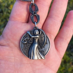 Libra keychain, zodiac keyring, horoscope jewelry, Libra gift idea, star sign pendant, birthday gift, bag charm, custom keyring, accessory