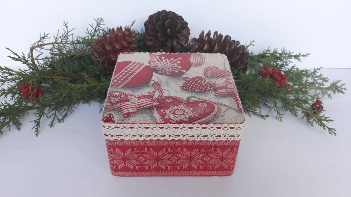 Christmas Trinket Box Jewelry Gift Box Red and White Decor | Etsy