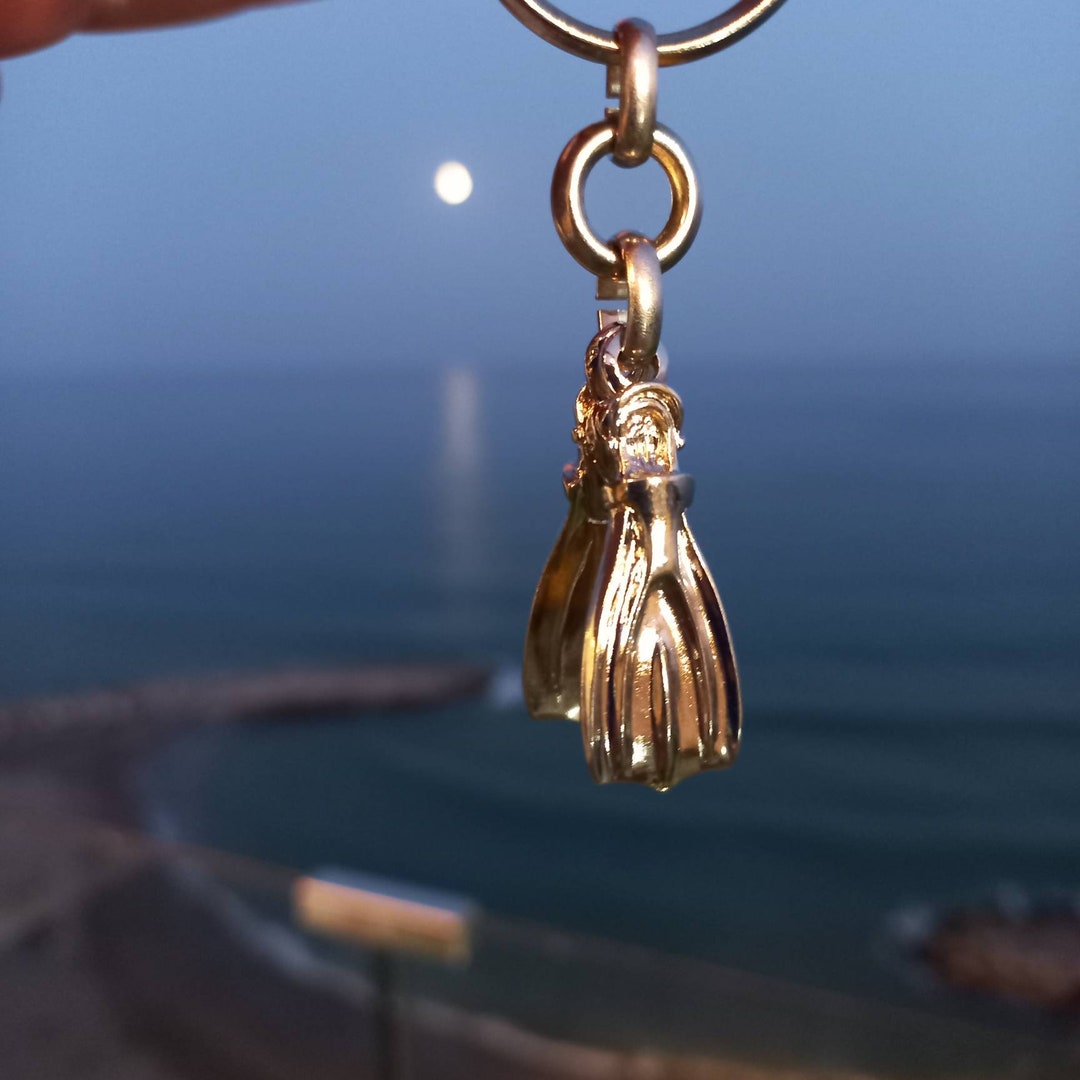 Scuba Diving Flippers Keyring, Diving Keychain, Swimmers Gift, Swim